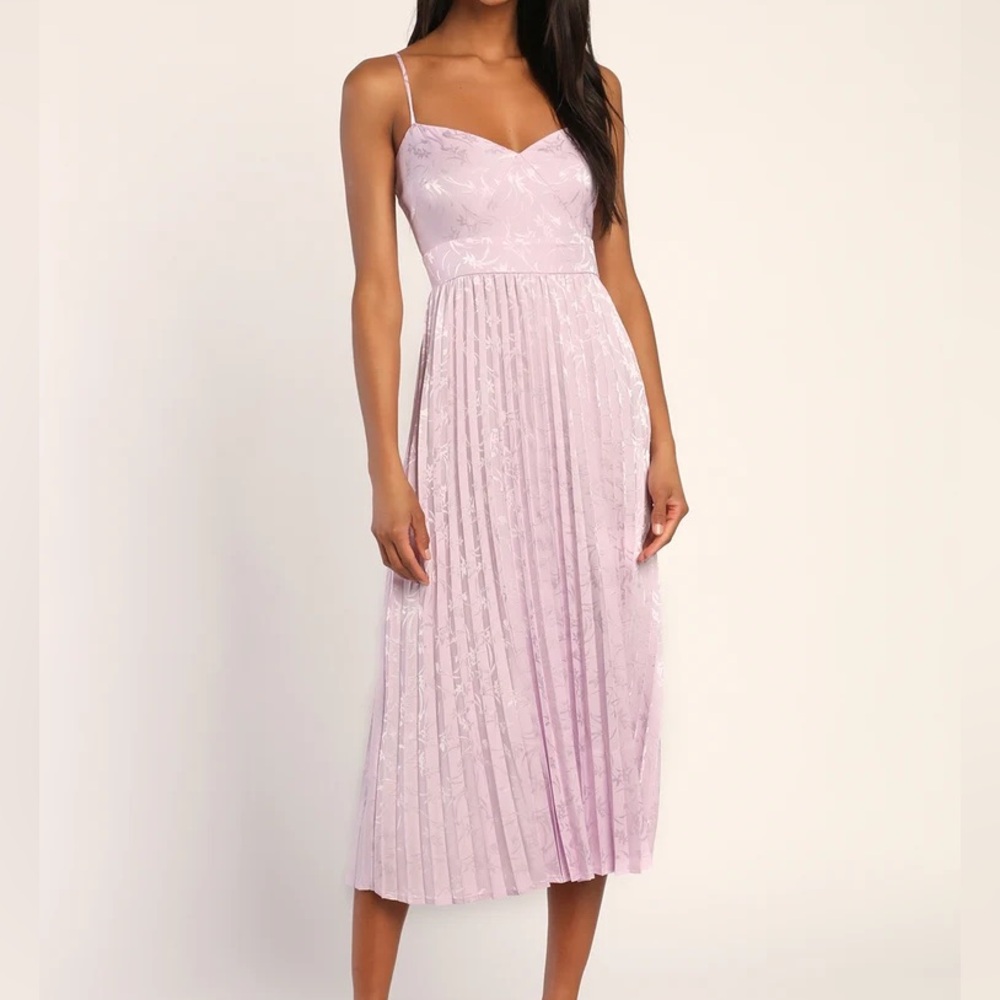 Regal Romance Lavender Floral Jacquard Pleated Satin Midi Dress